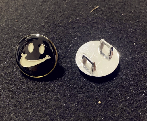 2PC Smiley Swoosh Logo Shoe Lace Buckle