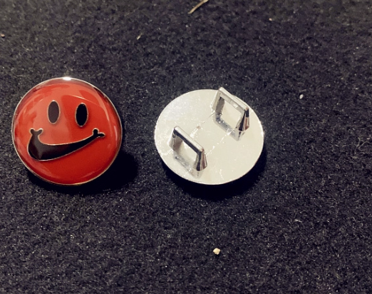 2PC Smiley Swoosh Logo Shoe Lace Buckle