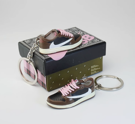 Sneaker Keychain : TS Travis Jordan Low