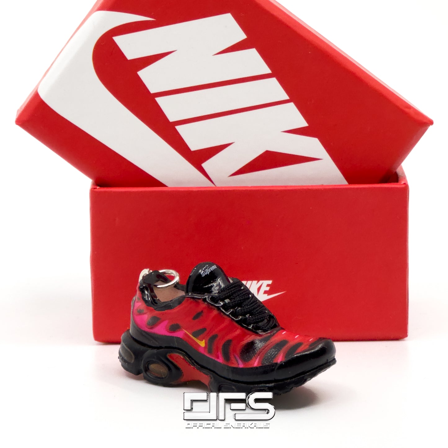 TN Keychain: Supreme Black red