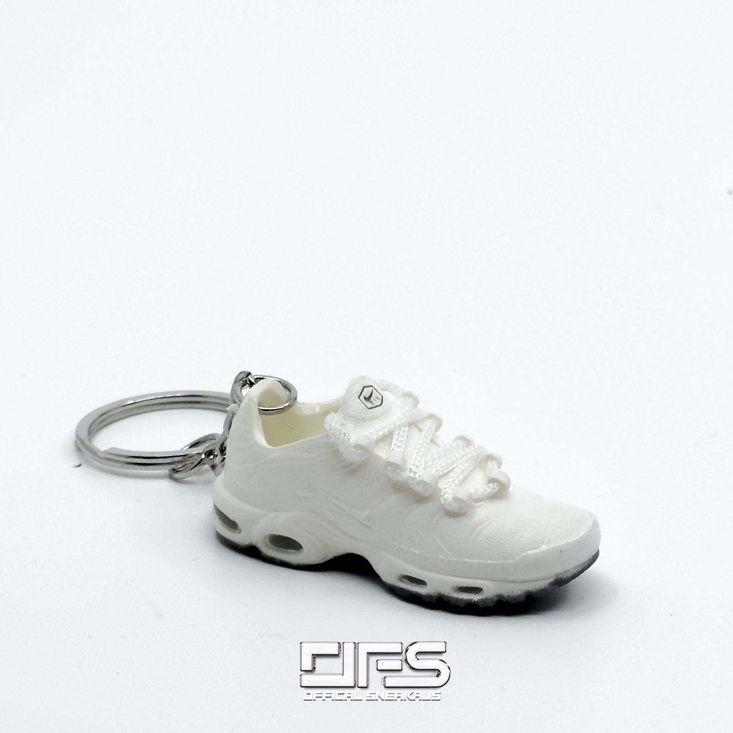 TN Keychain: All White Caspers