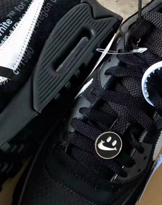 2PC Smiley Swoosh Logo Shoe Lace Buckle