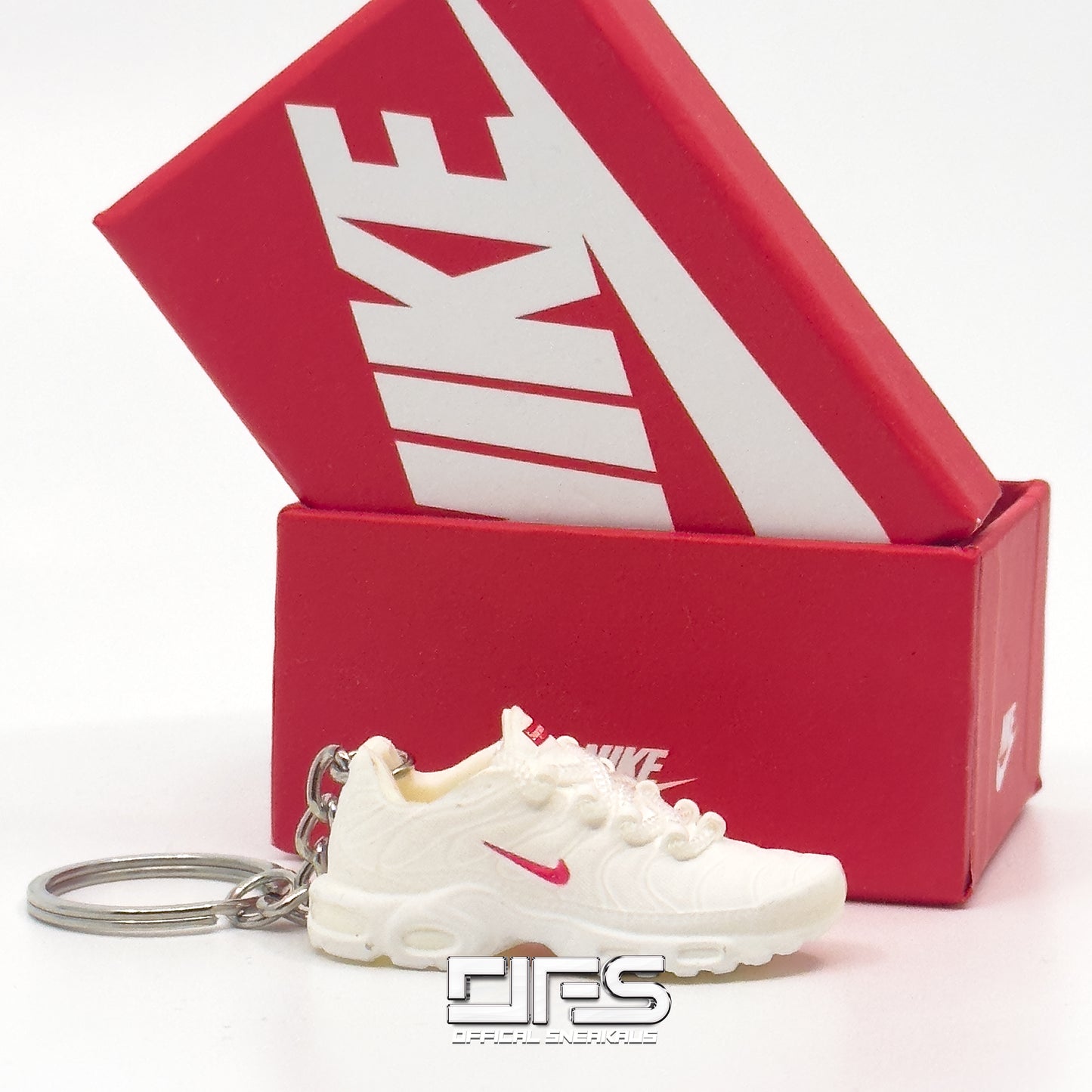 TN Keychain: White Supreme