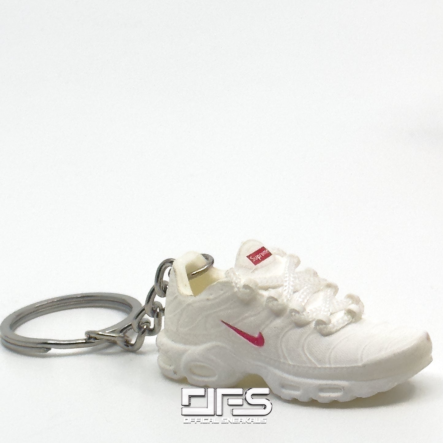 TN Keychain: White Supreme