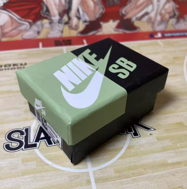 Sneaker Box & Display Case