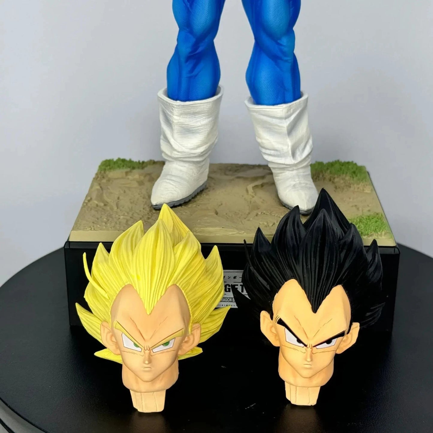 Vegeta Super Saiyan Statue